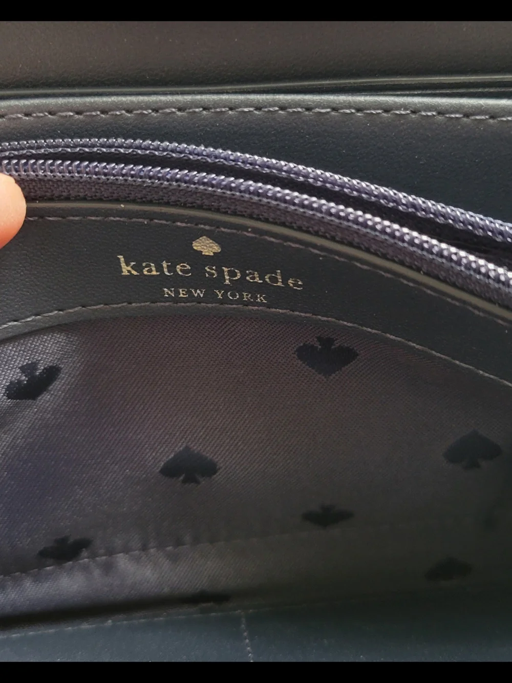 Brand New kate spade New York Navy Apple Print Zip Around Wallet